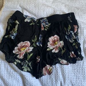 Pacsun flowy shorts